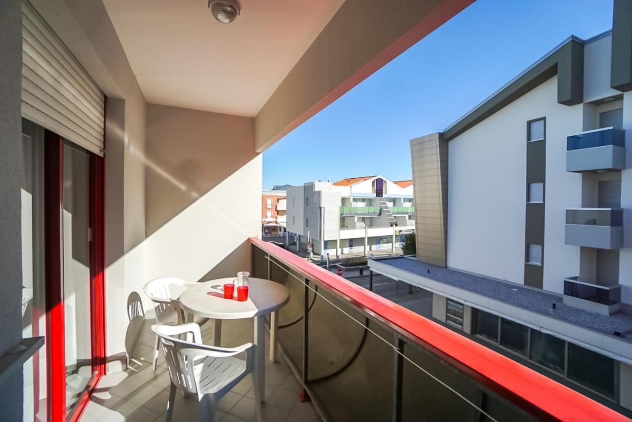 Condominio Clyo Bibione Exterior photo