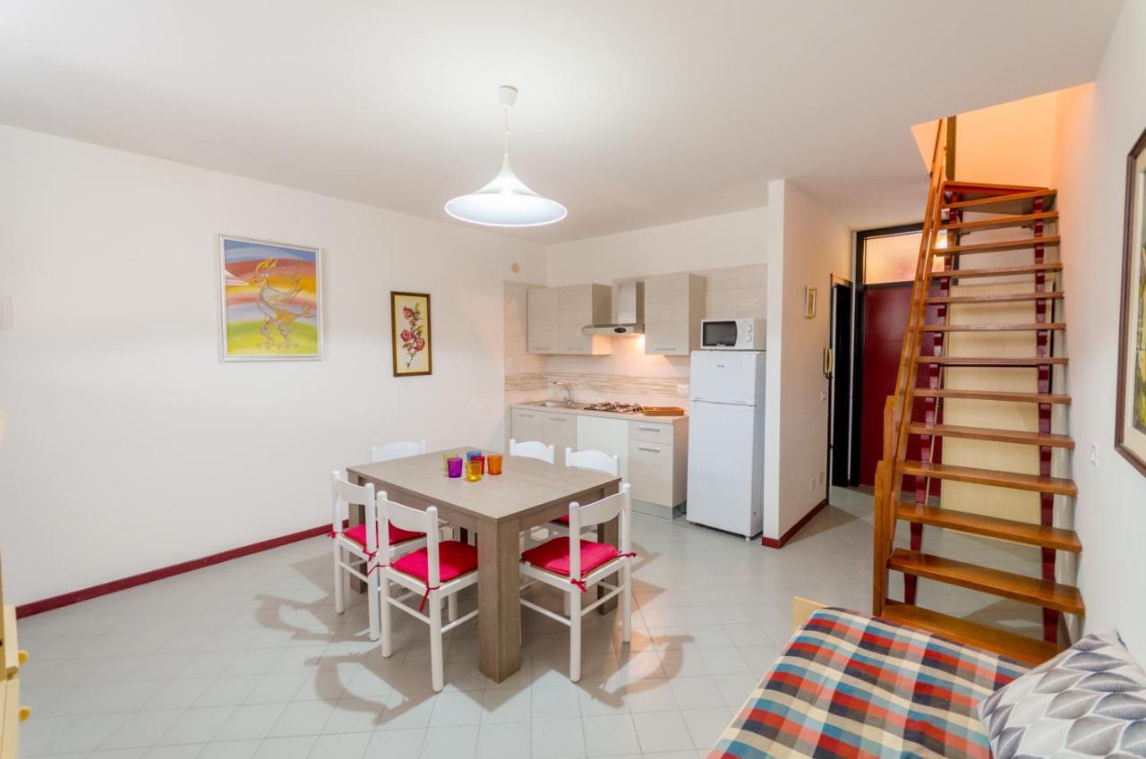 Condominio Clyo Bibione Exterior photo
